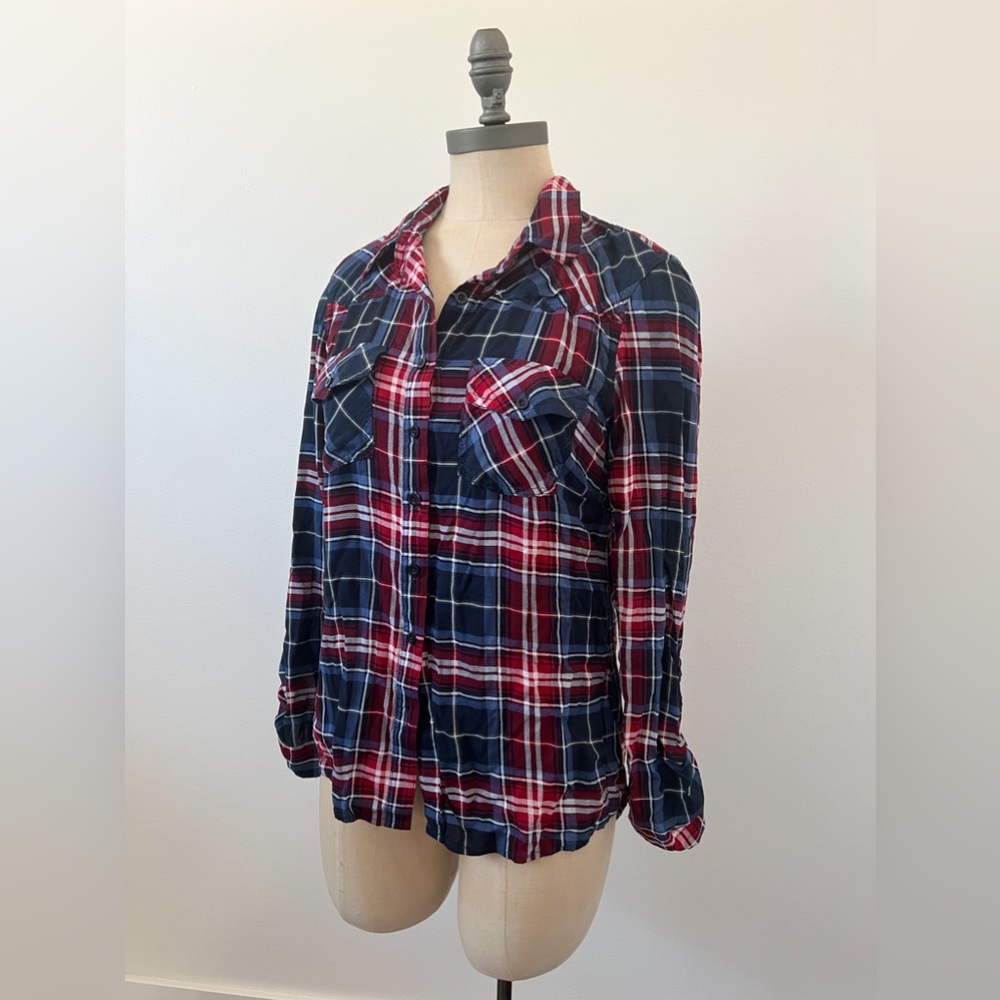 Seductions | thin plaid button down shirt